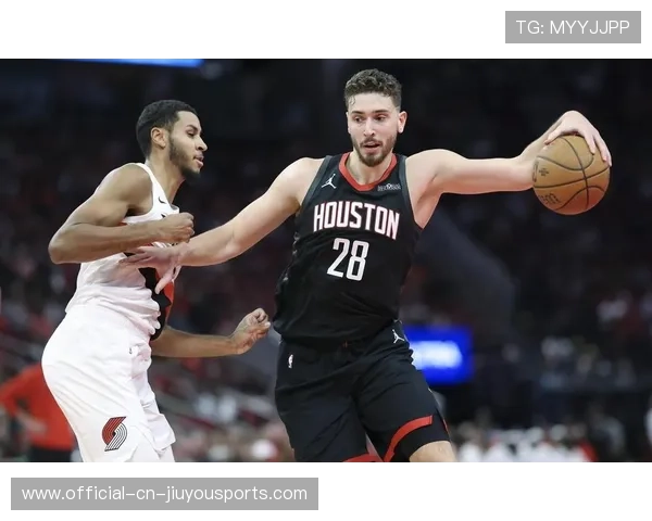 五支顶级进攻崛起：火箭质变、掘金领跑效率榜，火箭和掘金的比赛视频