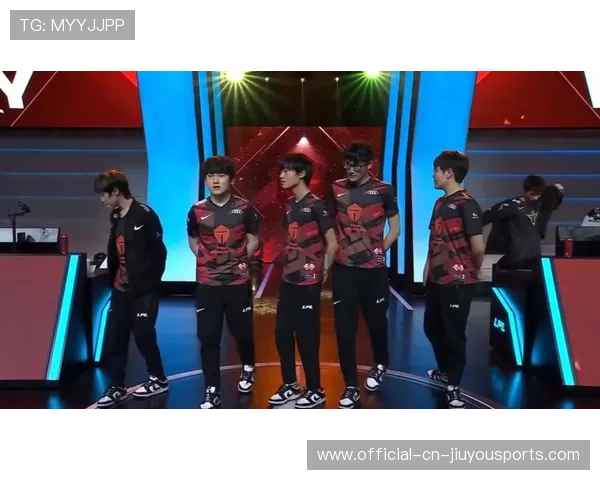 某战队核心状态低迷引担忧