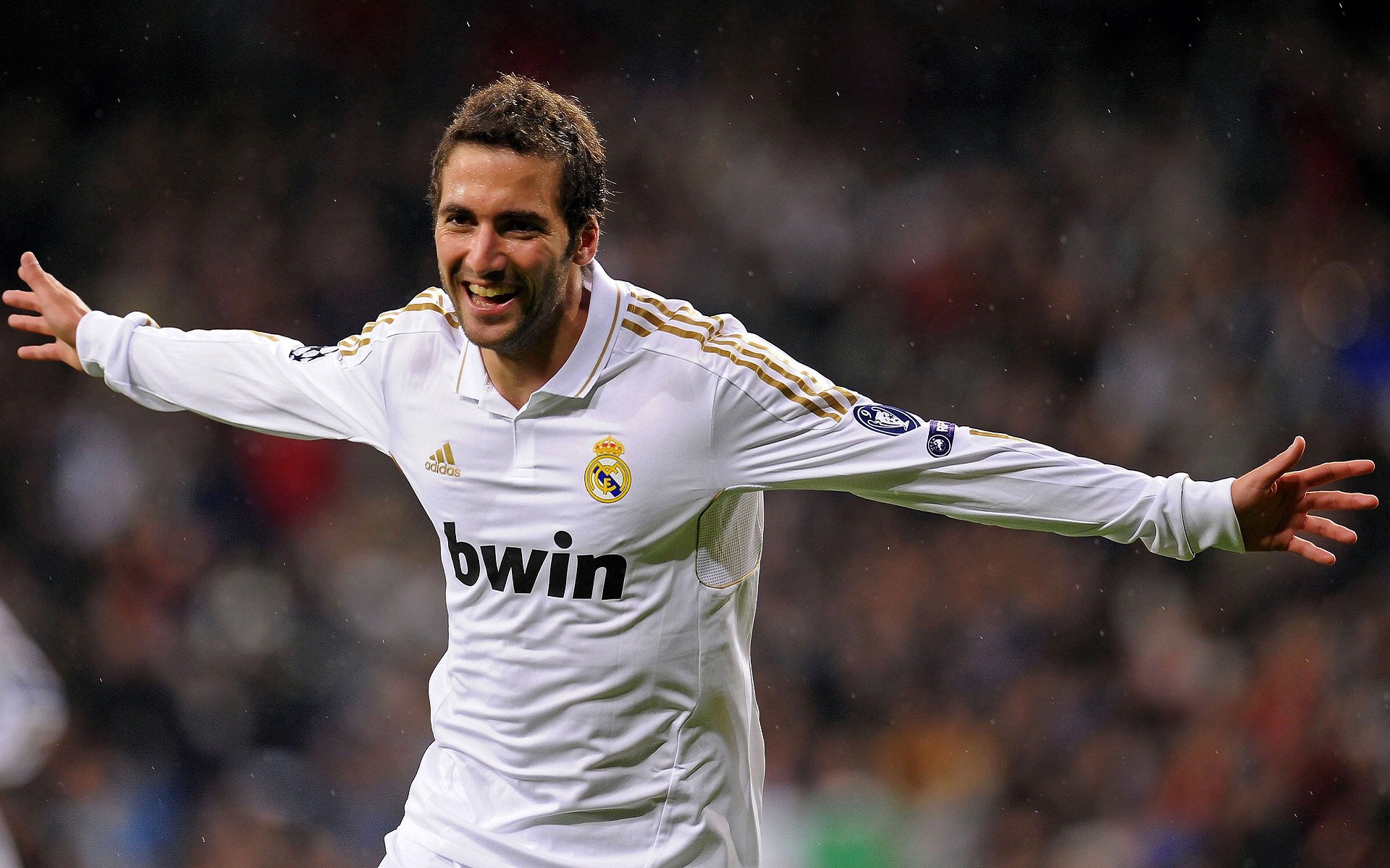 印尼组合横扫对手，男双配合默契，印尼男双选手